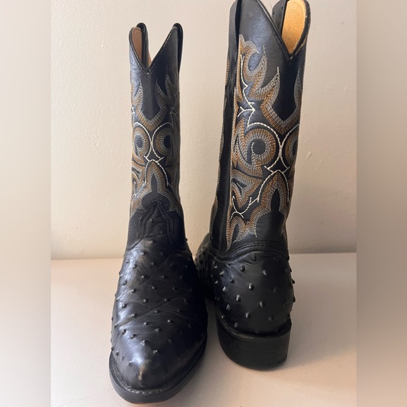 Diego’s Cowboy Leather Boots - Picture 5 of 16